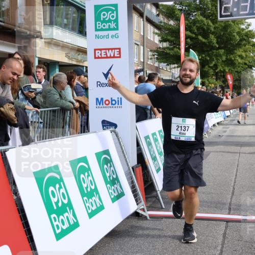 15.09.2024 - PSD Bank Halbmarathon Strokosch-Dieckow http://msf.ph/oto/7088898 15.09.2024 12:40:01 Ziel 2094, 2137, 3297 meine-sportfotos.de