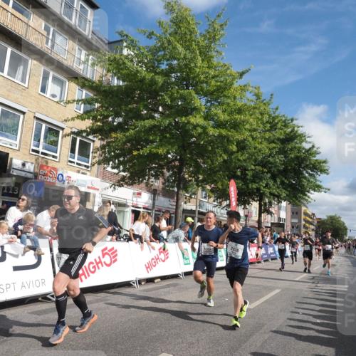 15.09.2024 - PSD Bank Halbmarathon Miley Keyser http://msf.ph/oto/7088909 15.09.2024 11:58:47 Ziel 1283, 1303, 1711, 1822, 1865, 1870, 1890, 1919, 1955, 1992, 2038, 2297, 2474, 2760, 2860, 2885, 3022, 3051, 3528, 3551, 3553 meine-sportfotos.de
