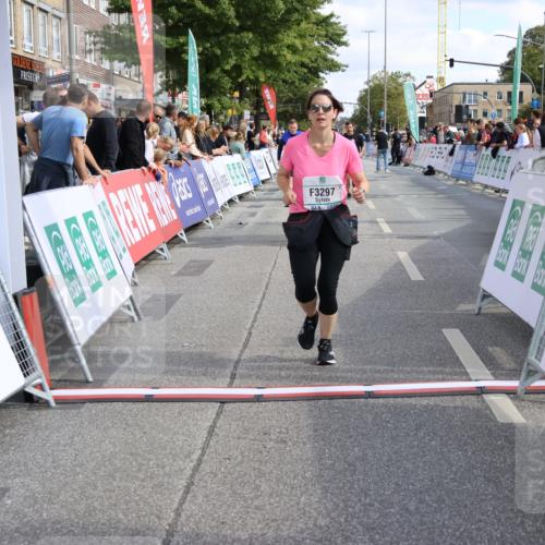 15.09.2024 - PSD Bank Halbmarathon Strokosch-Dieckow http://msf.ph/oto/7088934 15.09.2024 12:40:04 Ziel 2094, 2125, 2137, 3297 meine-sportfotos.de