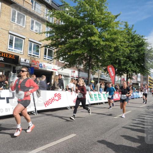 15.09.2024 - PSD Bank Halbmarathon Miley Keyser http://msf.ph/oto/7088946 15.09.2024 11:58:54 Ziel 1283, 1711, 1822, 1870, 1890, 1919, 1955, 1992, 2038, 2230, 2297, 2721, 2756, 2760, 2956, 3022, 3051, 3528, 3551 meine-sportfotos.de