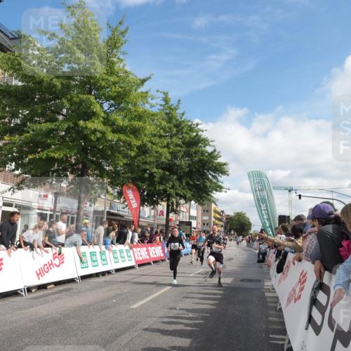 15.09.2024 - PSD Bank Halbmarathon Miley Keyser http://msf.ph/oto/7088994 15.09.2024 11:59:01 Ziel 1329, 1711, 1862, 1870, 1890, 1955, 2230, 2297, 2721, 2756, 2760, 2776, 2897, 2956, 3022, 3051, 3528, 3551 meine-sportfotos.de