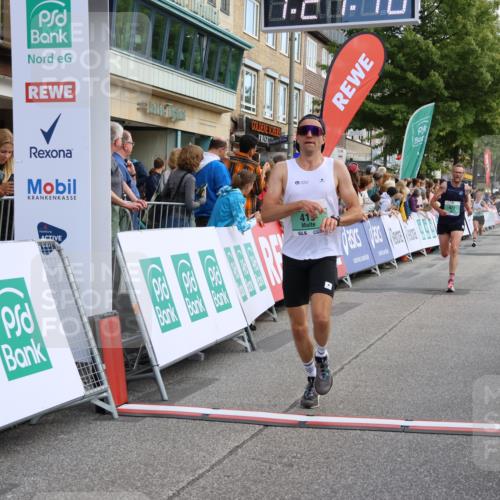 15.09.2024 - PSD Bank Halbmarathon Strokosch-Dieckow http://msf.ph/oto/7089018 15.09.2024 11:22:09 Ziel 419, 422, 643, 653, 655, 876, 1010 meine-sportfotos.de