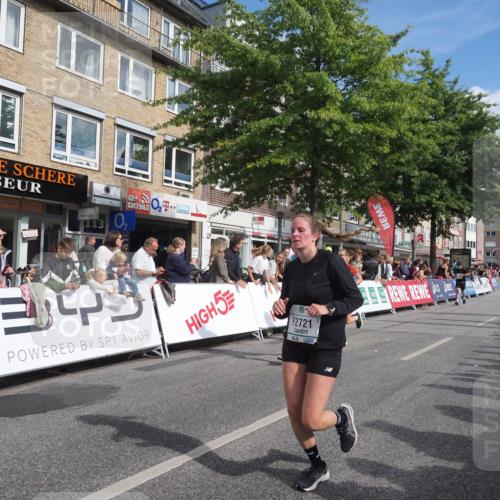 15.09.2024 - PSD Bank Halbmarathon Miley Keyser http://msf.ph/oto/7089021 15.09.2024 11:59:04 Ziel 795, 1329, 1862, 1870, 1890, 1955, 2061, 2230, 2297, 2721, 2756, 2776, 2897, 2956, 3022 meine-sportfotos.de