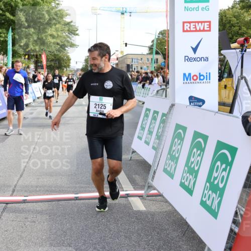 15.09.2024 - PSD Bank Halbmarathon Strokosch-Dieckow http://msf.ph/oto/7089022 15.09.2024 12:40:10 Ziel 2125, 2137, 2260, 3297, 3345 meine-sportfotos.de