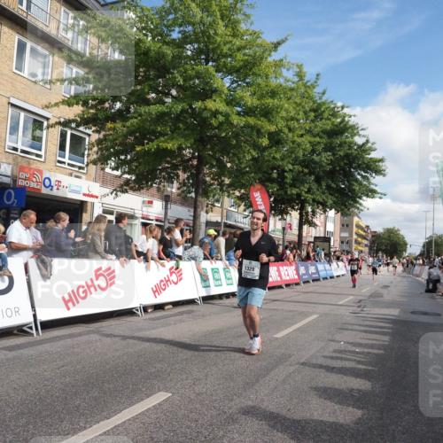 15.09.2024 - PSD Bank Halbmarathon Miley Keyser http://msf.ph/oto/7089032 15.09.2024 11:59:07 Ziel 795, 1329, 1585, 1862, 1870, 2061, 2230, 2278, 2297, 2545, 2721, 2756, 2776, 2897, 2956 meine-sportfotos.de