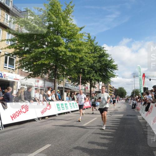 15.09.2024 - PSD Bank Halbmarathon Miley Keyser http://msf.ph/oto/7089077 15.09.2024 11:59:17 Ziel 795, 1329, 1585, 1738, 1739, 1862, 2061, 2278, 2545, 2767, 2776, 2789, 2897, 3189 meine-sportfotos.de