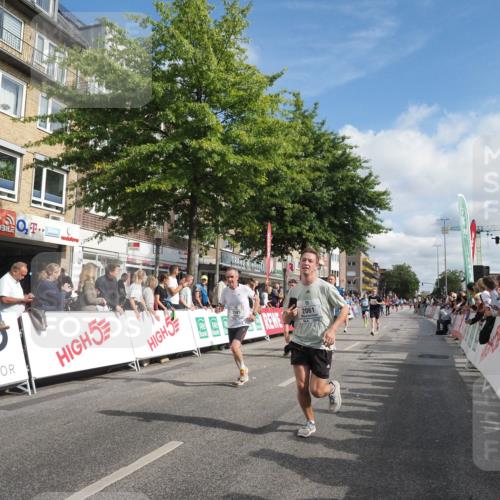 15.09.2024 - PSD Bank Halbmarathon Miley Keyser http://msf.ph/oto/7089081 15.09.2024 11:59:17 Ziel 795, 1329, 1585, 1738, 1739, 1862, 2061, 2278, 2545, 2767, 2776, 2789, 2897, 3189 meine-sportfotos.de