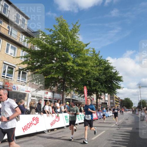 15.09.2024 - PSD Bank Halbmarathon Miley Keyser http://msf.ph/oto/7089084 15.09.2024 11:59:18 Ziel 795, 1329, 1585, 1738, 1739, 1862, 2061, 2278, 2545, 2767, 2776, 2789, 2817, 2897, 2950, 3189 meine-sportfotos.de