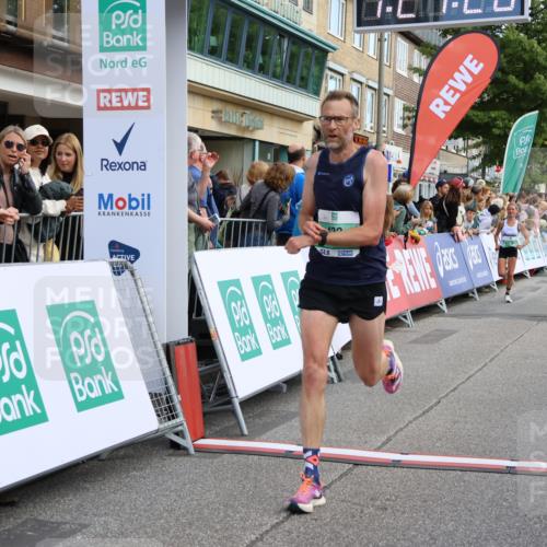 15.09.2024 - PSD Bank Halbmarathon Strokosch-Dieckow http://msf.ph/oto/7089114 15.09.2024 11:22:11 Ziel 419, 422, 643, 653, 654, 876, 1010 meine-sportfotos.de