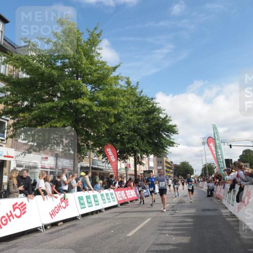 15.09.2024 - PSD Bank Halbmarathon Miley Keyser http://msf.ph/oto/7089143 15.09.2024 11:59:33 Ziel 1139, 1455, 1554, 1665, 1738, 2004, 2046, 2142, 2783, 2789, 2817, 2876, 2950 meine-sportfotos.de