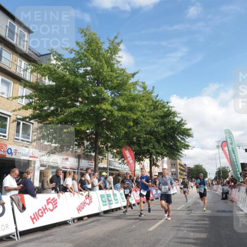15.09.2024 - PSD Bank Halbmarathon Miley Keyser http://msf.ph/oto/7089152 15.09.2024 11:59:34 Ziel 1139, 1455, 1554, 1665, 1738, 2004, 2046, 2142, 2418, 2783, 2789, 2817, 2876, 2950 meine-sportfotos.de