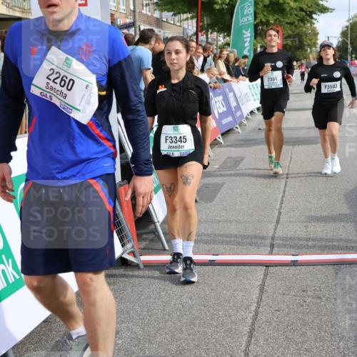 15.09.2024 - PSD Bank Halbmarathon Strokosch-Dieckow http://msf.ph/oto/7089153 15.09.2024 12:40:18 Ziel 2125, 2260, 2301, 2395, 3345, 3503 meine-sportfotos.de