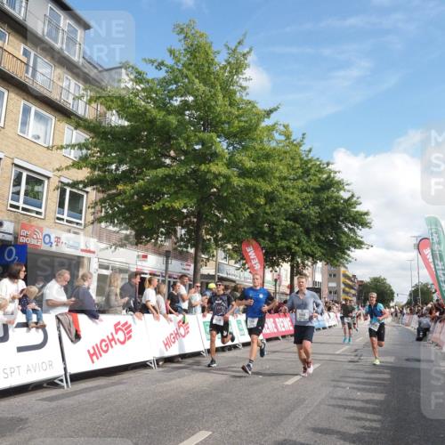 15.09.2024 - PSD Bank Halbmarathon Miley Keyser http://msf.ph/oto/7089158 15.09.2024 11:59:35 Ziel 1139, 1455, 1554, 1665, 1738, 2004, 2046, 2142, 2418, 2783, 2789, 2817, 2876, 2950 meine-sportfotos.de
