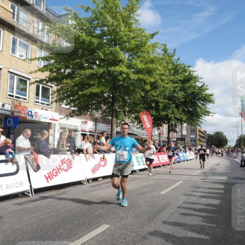 15.09.2024 - PSD Bank Halbmarathon Miley Keyser http://msf.ph/oto/7089193 15.09.2024 11:59:40 Ziel 1139, 1455, 1554, 1665, 1902, 2004, 2046, 2142, 2151, 2418, 2783, 2817, 2841, 2874, 2876, 2950 meine-sportfotos.de