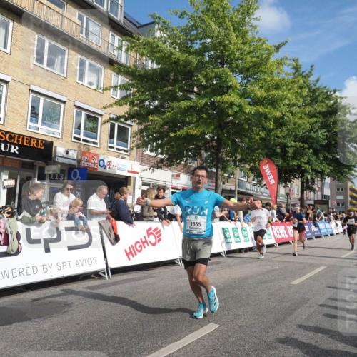 15.09.2024 - PSD Bank Halbmarathon Miley Keyser http://msf.ph/oto/7089196 15.09.2024 11:59:40 Ziel 1139, 1455, 1554, 1665, 1902, 2004, 2046, 2142, 2151, 2418, 2783, 2817, 2841, 2874, 2876, 2950 meine-sportfotos.de