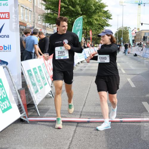 15.09.2024 - PSD Bank Halbmarathon Strokosch-Dieckow http://msf.ph/oto/7089211 15.09.2024 12:40:20 Ziel 2125, 2260, 2301, 2395, 3345, 3503 meine-sportfotos.de