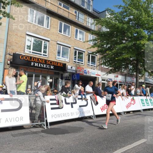 15.09.2024 - PSD Bank Halbmarathon Miley Keyser http://msf.ph/oto/7089216 15.09.2024 11:59:43 Ziel 1139, 1455, 1554, 1555, 1614, 1665, 1902, 2046, 2151, 2161, 2418, 2558, 2783, 2807, 2841, 2864, 2874, 2876, 2949, 3177, 3523 meine-sportfotos.de