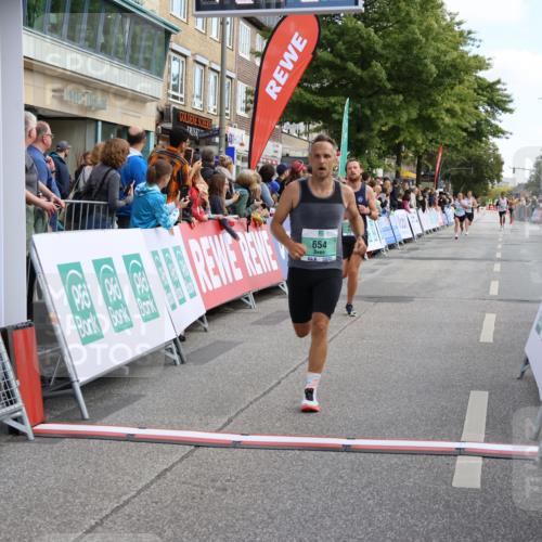 15.09.2024 - PSD Bank Halbmarathon Strokosch-Dieckow http://msf.ph/oto/7089218 15.09.2024 11:22:18 Ziel 415, 419, 422, 643, 653, 654, 876, 877, 1010 meine-sportfotos.de