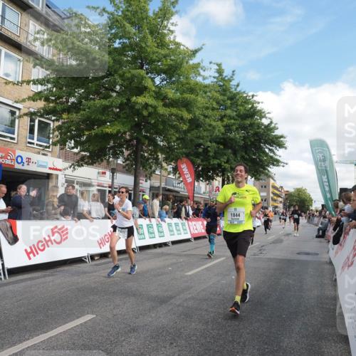 15.09.2024 - PSD Bank Halbmarathon Miley Keyser http://msf.ph/oto/7089310 15.09.2024 11:59:56 Ziel 1555, 1576, 1614, 1691, 1837, 1844, 1902, 2071, 2151, 2161, 2415, 2418, 2558, 2752, 2791, 2795, 2799, 2807, 2841, 2864, 2874, 2949, 3026, 3177, 3523 meine-sportfotos.de