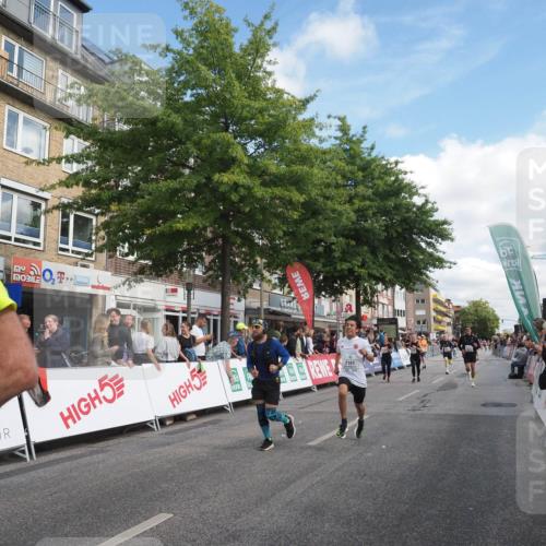 15.09.2024 - PSD Bank Halbmarathon Miley Keyser http://msf.ph/oto/7089317 15.09.2024 11:59:58 Ziel 1555, 1576, 1614, 1691, 1837, 1844, 1902, 2071, 2151, 2161, 2415, 2558, 2752, 2791, 2795, 2799, 2807, 2841, 2864, 2874, 2949, 2983, 3026, 3098, 3177, 3523, 3550 meine-sportfotos.de