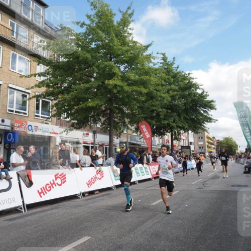 15.09.2024 - PSD Bank Halbmarathon Miley Keyser http://msf.ph/oto/7089318 15.09.2024 11:59:58 Ziel 1555, 1576, 1614, 1691, 1837, 1844, 1902, 2071, 2151, 2161, 2415, 2558, 2752, 2791, 2795, 2799, 2807, 2841, 2864, 2874, 2949, 2983, 3026, 3098, 3177, 3523, 3550 meine-sportfotos.de