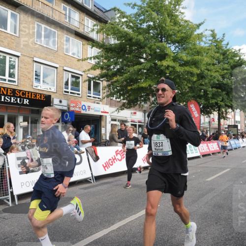15.09.2024 - PSD Bank Halbmarathon Miley Keyser http://msf.ph/oto/7089348 15.09.2024 12:00:02 Ziel 1555, 1576, 1614, 1691, 1725, 1837, 1844, 2071, 2161, 2415, 2558, 2752, 2791, 2795, 2799, 2807, 2864, 2949, 2983, 3026, 3098, 3177, 3523, 3550 meine-sportfotos.de