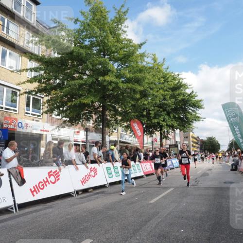 15.09.2024 - PSD Bank Halbmarathon Miley Keyser http://msf.ph/oto/7089390 15.09.2024 12:00:09 Ziel 1576, 1625, 1691, 1725, 2071, 2713, 2714, 2791, 2795, 2799, 2826, 2983, 3026, 3098, 3519, 3550 meine-sportfotos.de