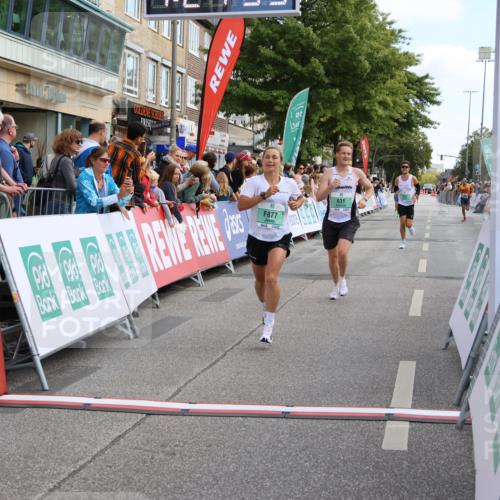 15.09.2024 - PSD Bank Halbmarathon Strokosch-Dieckow http://msf.ph/oto/7089400 15.09.2024 11:22:26 Ziel 415, 423, 631, 654, 876, 877 meine-sportfotos.de