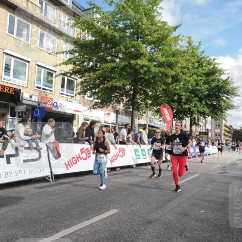 15.09.2024 - PSD Bank Halbmarathon Miley Keyser http://msf.ph/oto/7089401 15.09.2024 12:00:10 Ziel 1258, 1576, 1625, 1691, 1725, 2713, 2714, 2791, 2795, 2799, 2826, 2983, 3026, 3098, 3519, 3550 meine-sportfotos.de