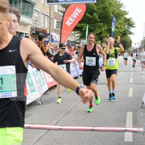 15.09.2024 - PSD Bank Halbmarathon Strokosch-Dieckow http://msf.ph/oto/7089409 15.09.2024 11:31:09 Ziel 701, 749, 754, 918, 1038, 1137, 1165, 1386, 2461, 2475, 2476, 2601 meine-sportfotos.de
