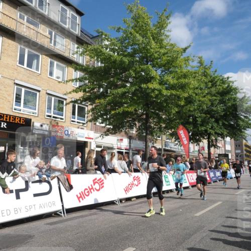 15.09.2024 - PSD Bank Halbmarathon Miley Keyser http://msf.ph/oto/7089454 15.09.2024 12:00:21 Ziel 1258, 1546, 1547, 1593, 1625, 1725, 1848, 1852, 1952, 1960, 2047, 2357, 2570, 2713, 2714, 2778, 2826, 3445, 3519 meine-sportfotos.de