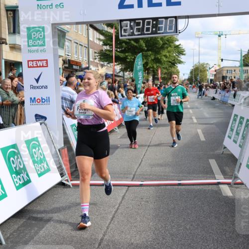 15.09.2024 - PSD Bank Halbmarathon Strokosch-Dieckow http://msf.ph/oto/7089478 15.09.2024 12:29:21 Ziel 2073, 2075, 2076, 2089, 2288, 2362, 2451, 3057, 3247, 3255, 3266, 3287, 3325, 3401, 3491 meine-sportfotos.de