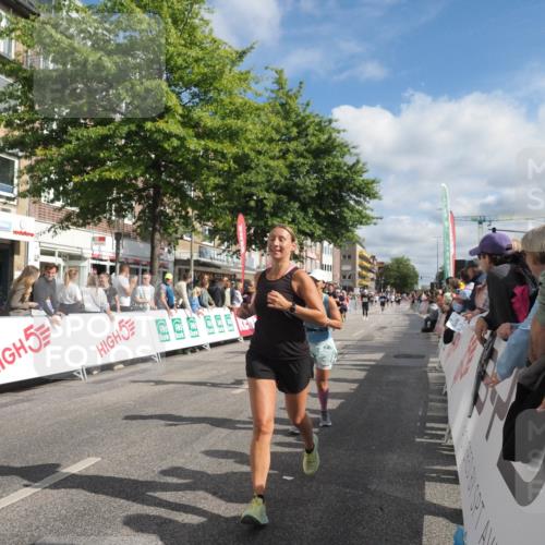 15.09.2024 - PSD Bank Halbmarathon Miley Keyser http://msf.ph/oto/7089485 15.09.2024 12:00:25 Ziel 1258, 1338, 1546, 1547, 1593, 1625, 1848, 1852, 1952, 1960, 2047, 2357, 2570, 2713, 2714, 2778, 2826, 3445, 3519 meine-sportfotos.de