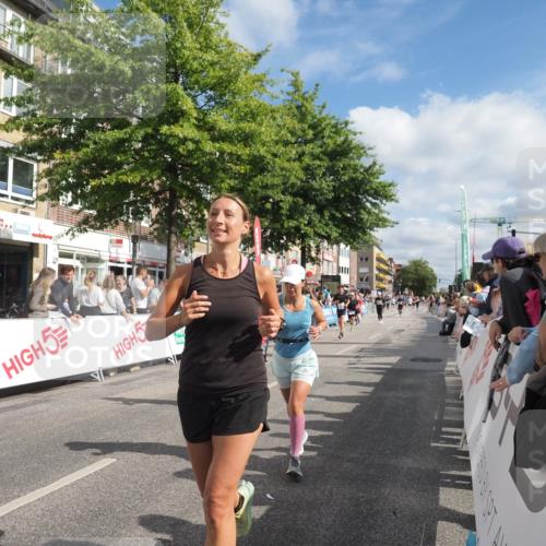 15.09.2024 - PSD Bank Halbmarathon Miley Keyser http://msf.ph/oto/7089490 15.09.2024 12:00:26 Ziel 1258, 1338, 1546, 1547, 1593, 1848, 1852, 1952, 1960, 2047, 2357, 2570, 2713, 2778, 2826, 3028, 3445, 3519 meine-sportfotos.de