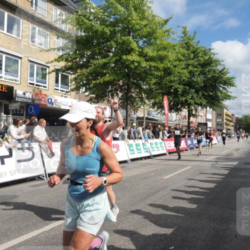 15.09.2024 - PSD Bank Halbmarathon Miley Keyser http://msf.ph/oto/7089497 15.09.2024 12:00:27 Ziel 1258, 1338, 1546, 1547, 1593, 1848, 1852, 1952, 1960, 2047, 2357, 2570, 2713, 2778, 2826, 2842, 3028, 3445, 3519 meine-sportfotos.de