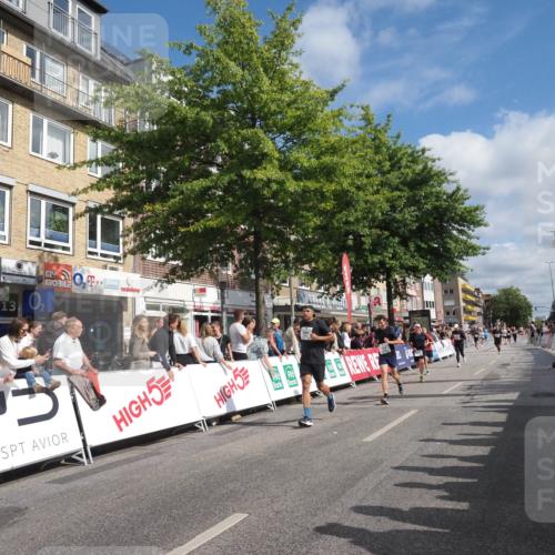 15.09.2024 - PSD Bank Halbmarathon Miley Keyser http://msf.ph/oto/7089503 15.09.2024 12:00:28 Ziel 1258, 1338, 1546, 1547, 1593, 1788, 1848, 1852, 1952, 1960, 2047, 2357, 2560, 2570, 2713, 2778, 2826, 2842, 3028, 3445, 3519 meine-sportfotos.de