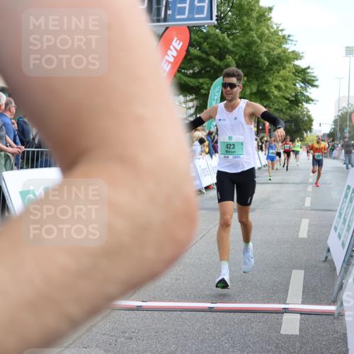 15.09.2024 - PSD Bank Halbmarathon Strokosch-Dieckow http://msf.ph/oto/7089517 15.09.2024 11:22:30 Ziel 415, 423, 593, 631, 654, 666, 685, 824, 877 meine-sportfotos.de