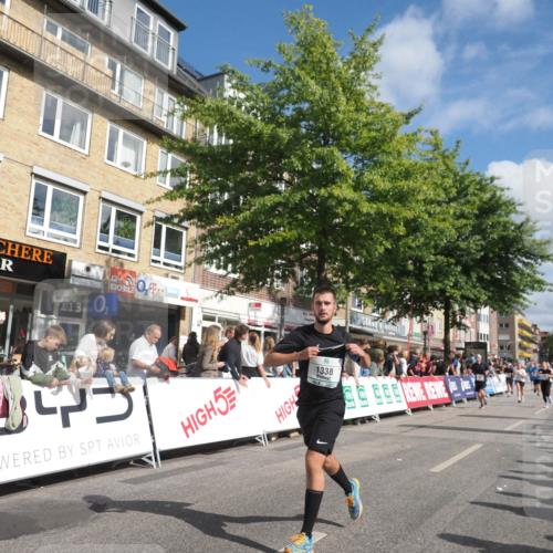 15.09.2024 - PSD Bank Halbmarathon Miley Keyser http://msf.ph/oto/7089548 15.09.2024 12:00:36 Ziel 1338, 1781, 1788, 1852, 1914, 1951, 1960, 2047, 2048, 2357, 2560, 2570, 2778, 2842, 3028, 3146, 3316, 3445 meine-sportfotos.de