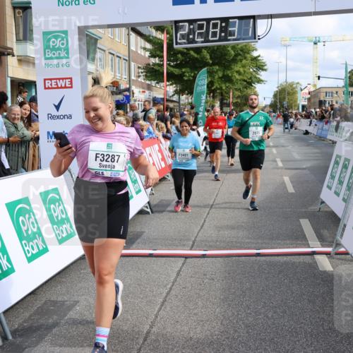 15.09.2024 - PSD Bank Halbmarathon Strokosch-Dieckow http://msf.ph/oto/7089564 15.09.2024 12:29:22 Ziel 2073, 2075, 2089, 2288, 2362, 2451, 3057, 3247, 3255, 3266, 3287, 3325, 3401, 3491 meine-sportfotos.de