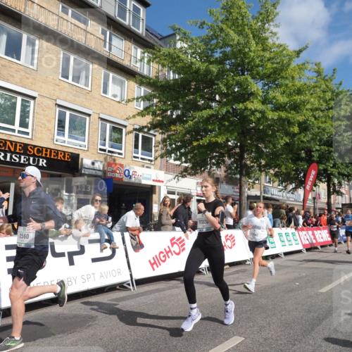 15.09.2024 - PSD Bank Halbmarathon Miley Keyser http://msf.ph/oto/7089565 15.09.2024 12:00:41 Ziel 1338, 1362, 1781, 1788, 1914, 1951, 2047, 2048, 2248, 2560, 2570, 2842, 2928, 3028, 3088, 3146, 3316 meine-sportfotos.de