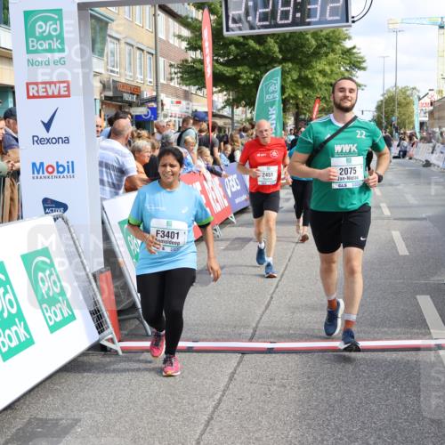 15.09.2024 - PSD Bank Halbmarathon Strokosch-Dieckow http://msf.ph/oto/7089593 15.09.2024 12:29:23 Ziel 2073, 2075, 2089, 2288, 2362, 2451, 3057, 3247, 3255, 3266, 3287, 3325, 3401, 3491 meine-sportfotos.de
