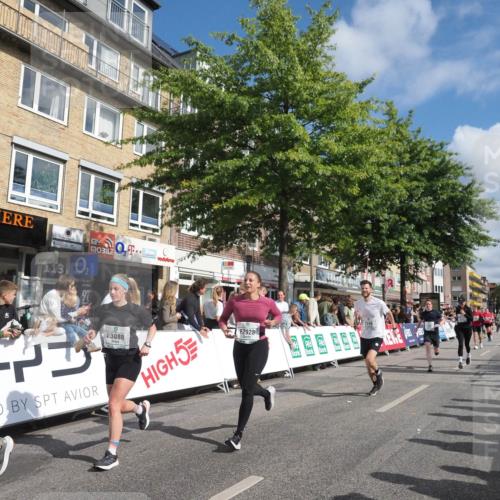 15.09.2024 - PSD Bank Halbmarathon Miley Keyser http://msf.ph/oto/7089628 15.09.2024 12:00:54 Ziel 1362, 1492, 1732, 1769, 1781, 1782, 1792, 1868, 1880, 1899, 1914, 1951, 1969, 2048, 2223, 2248, 2293, 2813, 2875, 2910, 2928, 2953, 2961, 3023, 3088, 3171 meine-sportfotos.de