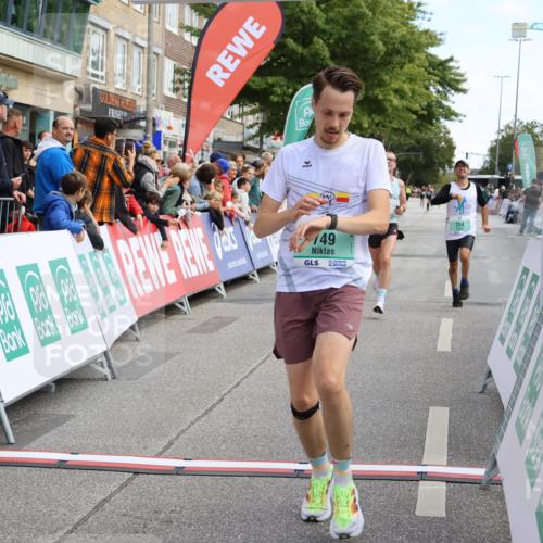 15.09.2024 - PSD Bank Halbmarathon Strokosch-Dieckow http://msf.ph/oto/7089638 15.09.2024 11:31:13 Ziel 701, 749, 754, 918, 1038, 1137, 1165, 1386, 2461, 2475, 2476 meine-sportfotos.de