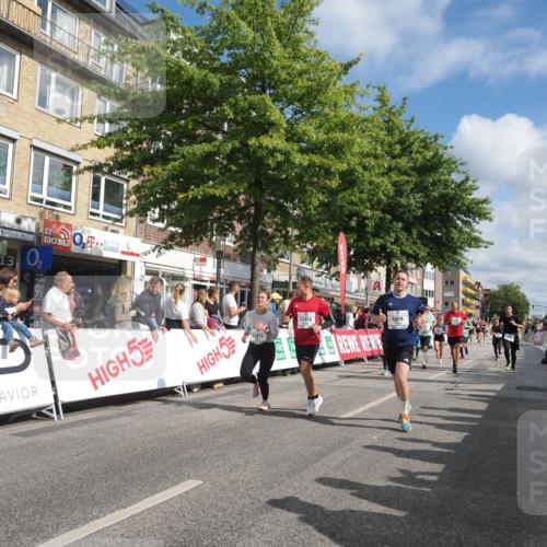 15.09.2024 - PSD Bank Halbmarathon Miley Keyser http://msf.ph/oto/7089652 15.09.2024 12:00:58 Ziel 1362, 1492, 1732, 1769, 1782, 1792, 1868, 1880, 1899, 1969, 2223, 2248, 2293, 2772, 2813, 2824, 2875, 2910, 2928, 2953, 2961, 3023, 3088, 3171 meine-sportfotos.de