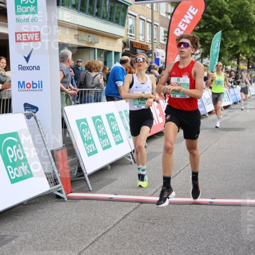 15.09.2024 - PSD Bank Halbmarathon Strokosch-Dieckow http://msf.ph/oto/7089666 15.09.2024 11:22:37 Ziel 423, 432, 593, 631, 641, 666, 685, 823, 824, 877, 1473 meine-sportfotos.de