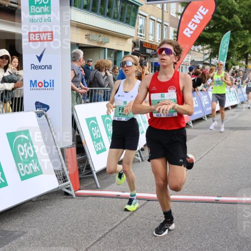 15.09.2024 - PSD Bank Halbmarathon Strokosch-Dieckow http://msf.ph/oto/7089740 15.09.2024 11:22:37 Ziel 423, 432, 593, 631, 641, 666, 685, 823, 824, 877, 1473 meine-sportfotos.de
