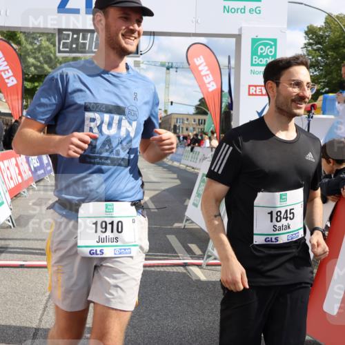 15.09.2024 - PSD Bank Halbmarathon Strokosch-Dieckow http://msf.ph/oto/7089750 15.09.2024 12:41:19 Ziel 1845, 1910, 3444 meine-sportfotos.de