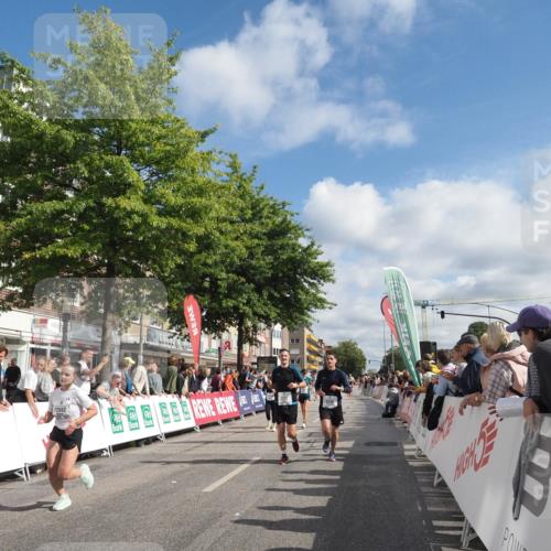 15.09.2024 - PSD Bank Halbmarathon Miley Keyser http://msf.ph/oto/7089752 15.09.2024 12:01:14 Ziel 1631, 1695, 1732, 1755, 1880, 1899, 1971, 2236, 2237, 2682, 2710, 2772, 2805, 2824, 2843, 2952, 2953, 2964, 3176, 3190 meine-sportfotos.de