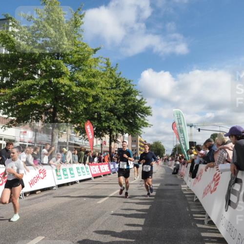 15.09.2024 - PSD Bank Halbmarathon Miley Keyser http://msf.ph/oto/7089755 15.09.2024 12:01:15 Ziel 1631, 1695, 1732, 1755, 1899, 1971, 2236, 2237, 2682, 2710, 2772, 2805, 2824, 2843, 2952, 2964, 3176, 3190 meine-sportfotos.de
