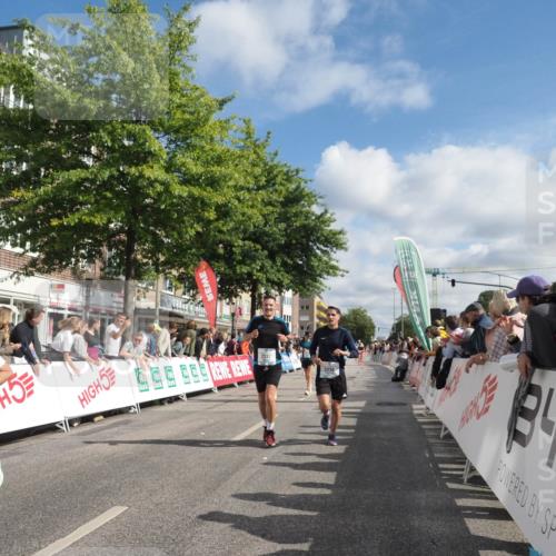 15.09.2024 - PSD Bank Halbmarathon Miley Keyser http://msf.ph/oto/7089759 15.09.2024 12:01:15 Ziel 1631, 1695, 1732, 1755, 1899, 1971, 2236, 2237, 2682, 2710, 2772, 2805, 2824, 2843, 2952, 2964, 3176, 3190 meine-sportfotos.de